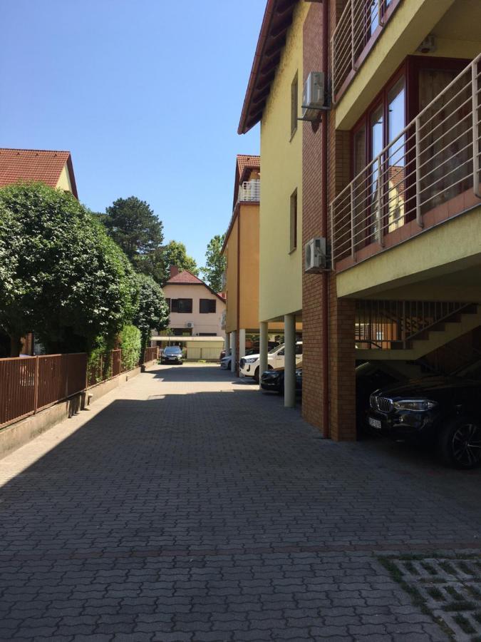 Siofoki Beach Apartman Exteriör bild