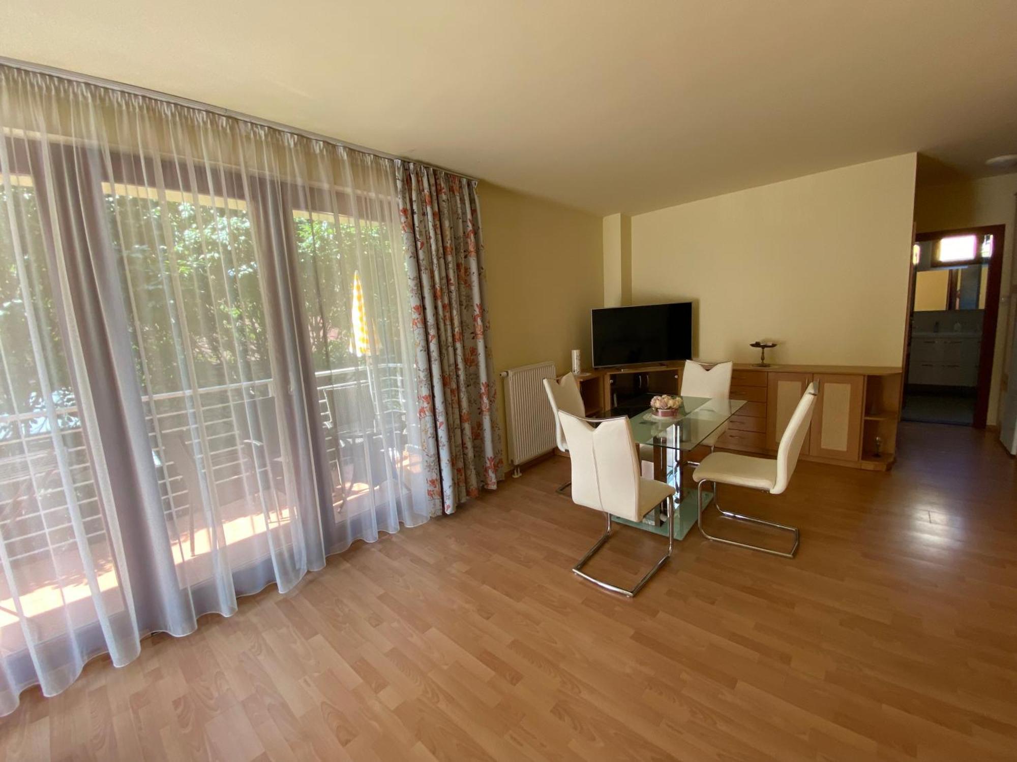 Siofoki Beach Apartman Exteriör bild