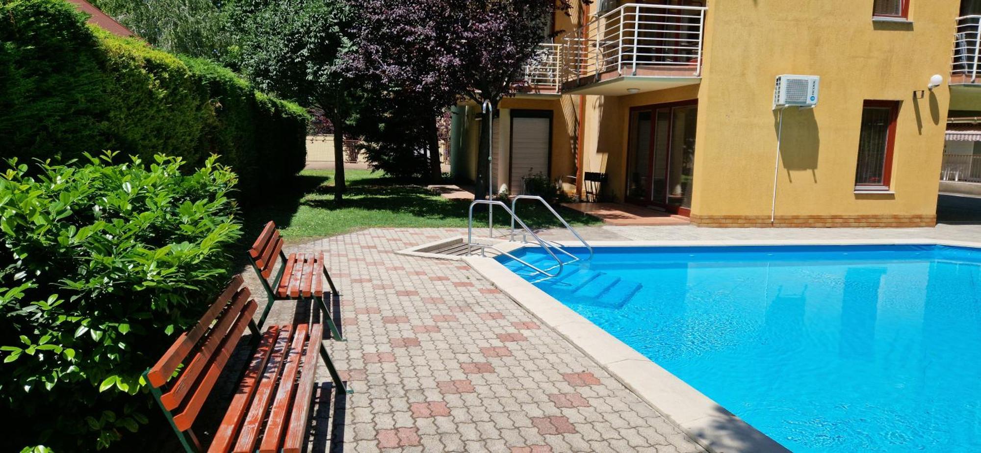 Siofoki Beach Apartman Exteriör bild