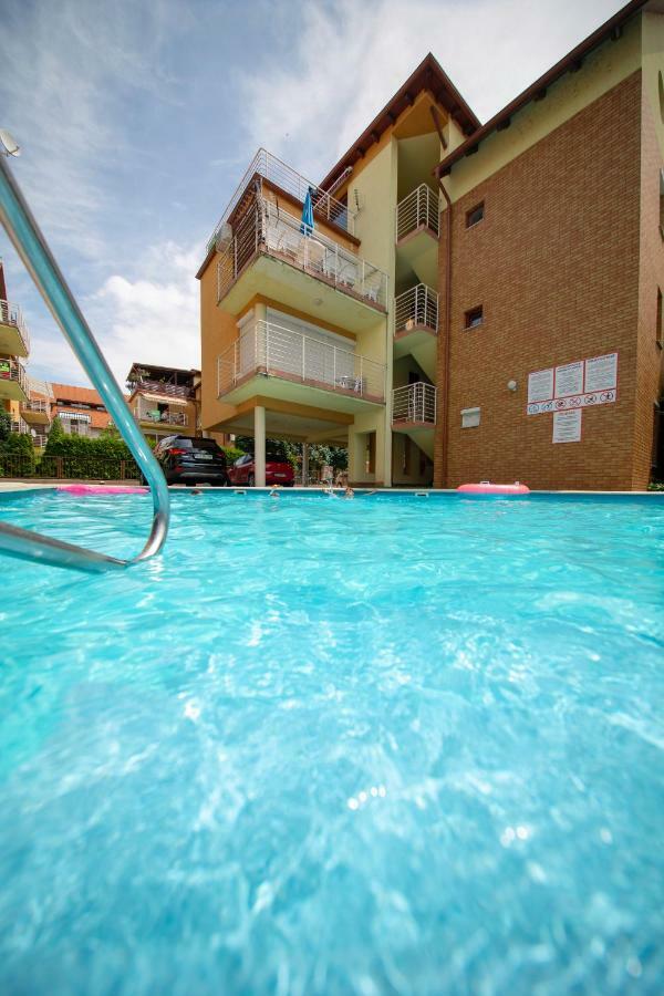 Siofoki Beach Apartman Exteriör bild